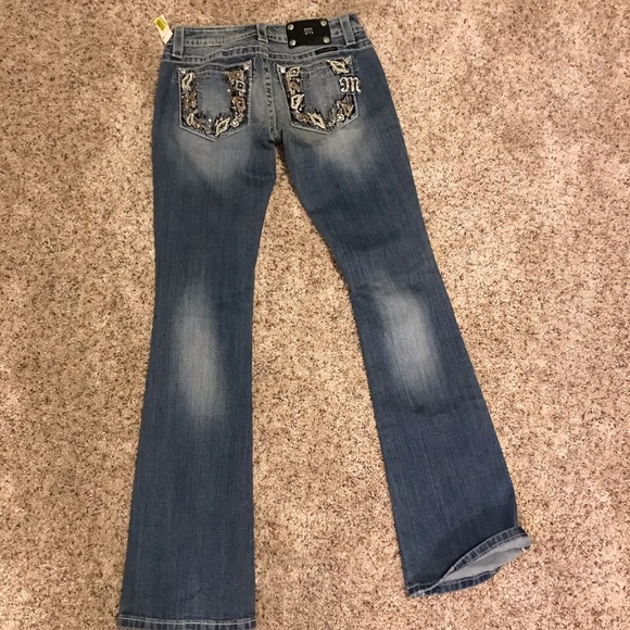 Miss Me Jeans New with tags - Picture 2 of 2